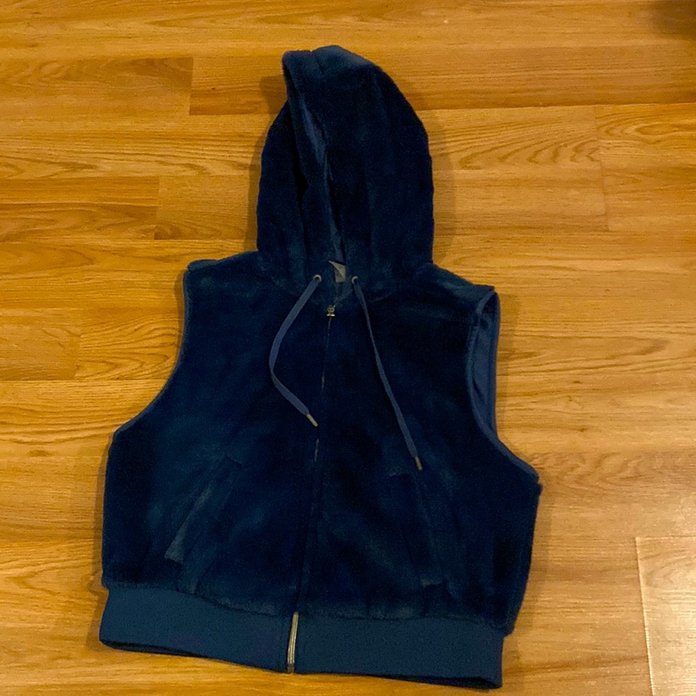 CALIA SWEATER